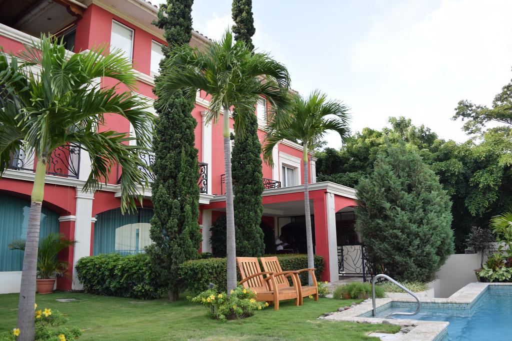 Altos De Fontana Hotel Манагуа Екстериор снимка