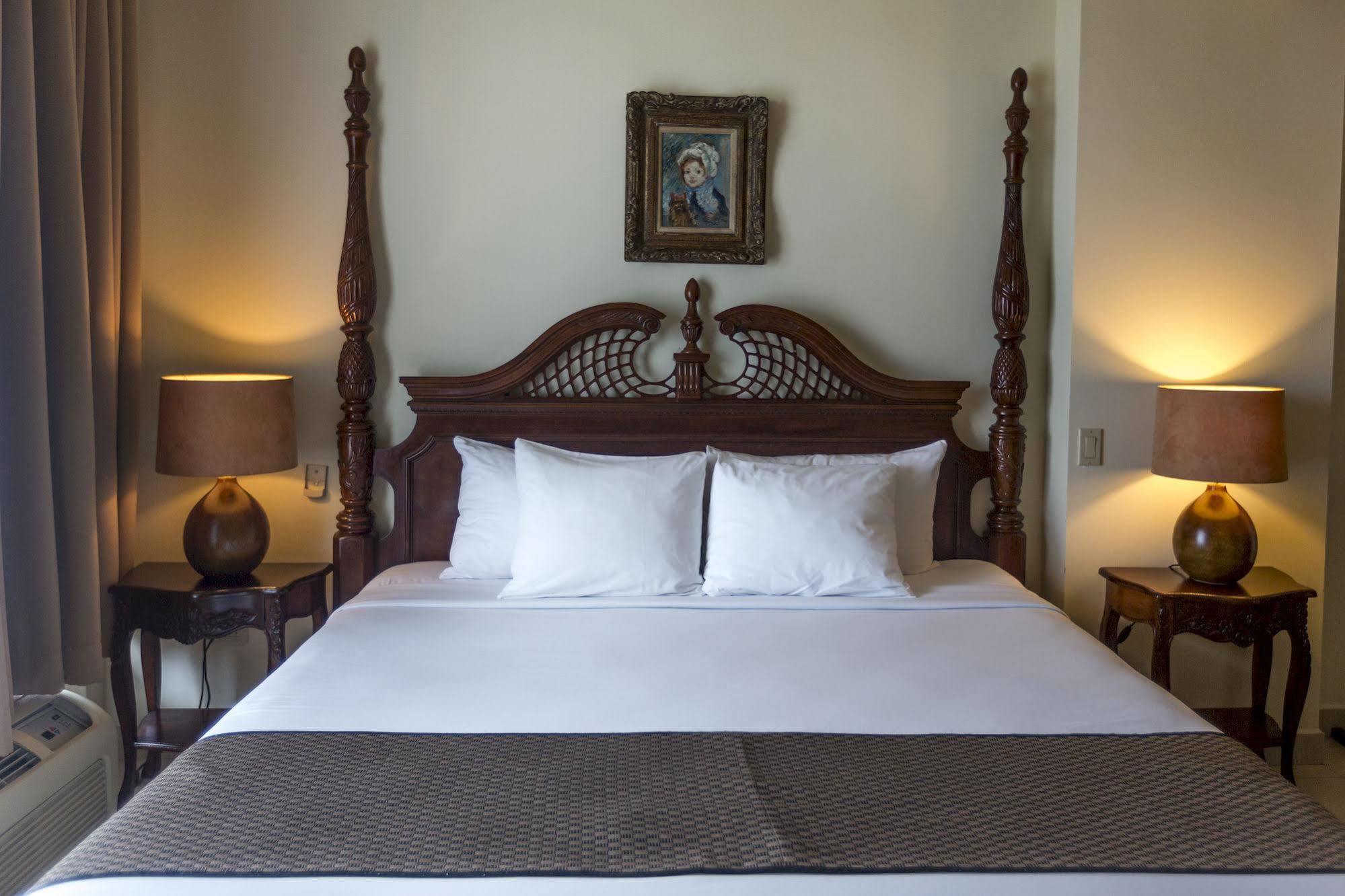 Altos De Fontana Hotel Манагуа Екстериор снимка